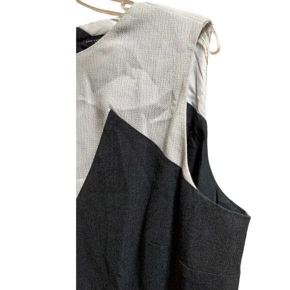 Ann Taylor Gray and White Sleeveless Midi Shift Dress - Size 18 - Picture 4 of 6